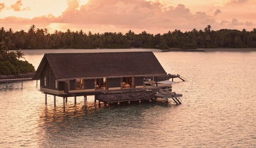 Grand Water Villa With Pool