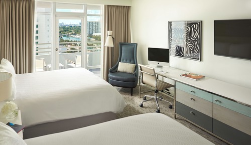 Deluxe Bayview Balcony Room, 2 Queen Beds
