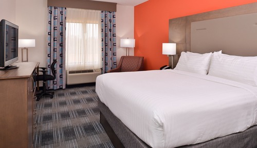 Standard Room, 1 King Bed