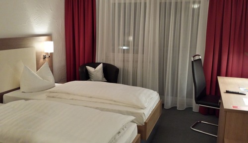 Comfort Twin Room