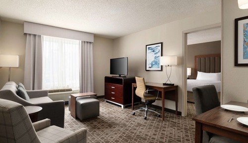 Two Queens Suite