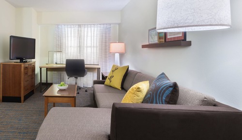 Suite, 1 Bedroom (Mobility/Hearing Accessible, Tub)