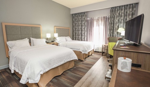 Room, 2 Queen Beds, Accessible, Non Smoking