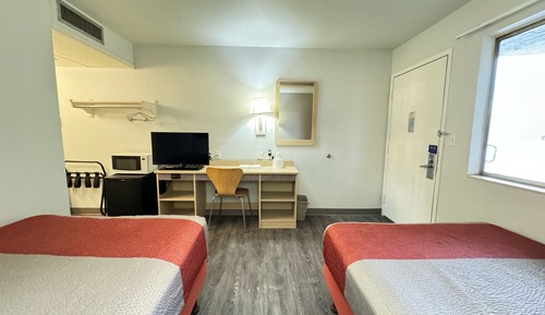 Deluxe Room, 2 Double Beds, Accessible, Non Smoking