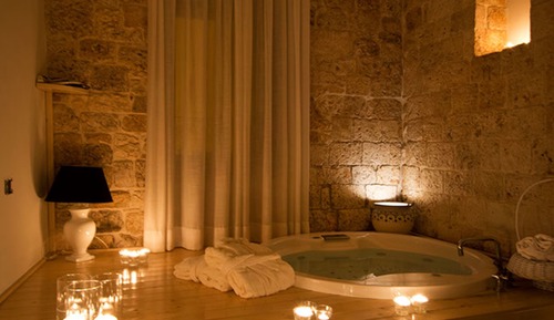 Junior Suite, Jetted Tub