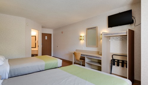 Standard Room, 2 Double Beds, Smoking