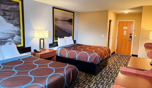 Room, 2 Queen Beds, Non Smoking