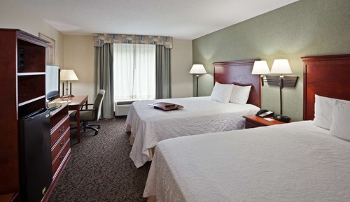 Room, 2 Queen Beds, Accessible, Non Smoking