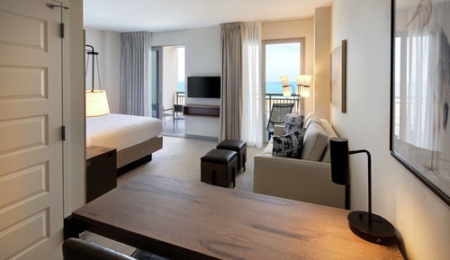 Studio, 1 King Bed, Balcony, Ocean View