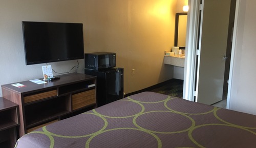 Room, Accessible, Refrigerator