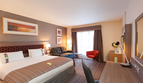 Premium Room, 1 King Bed with Sofa bed