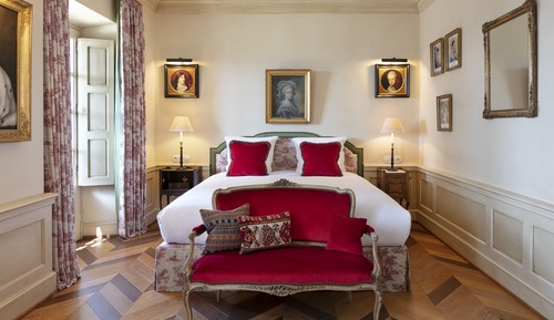 Vasarely Terrace Suite