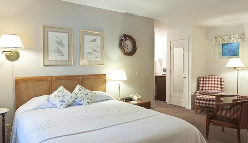 Standard Room, 1 Queen Bed