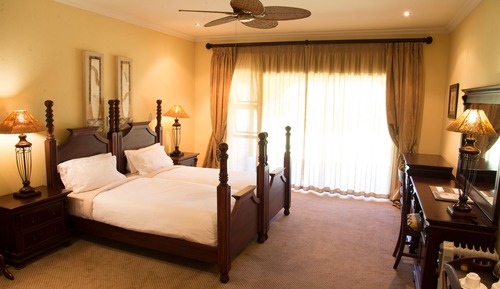 Deluxe Room, 2 Twin Beds (River Lodge)
