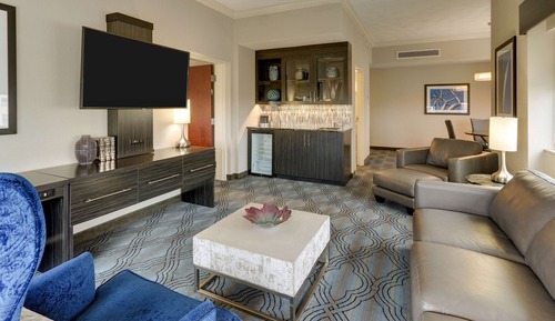 Suite, 1 King Bed