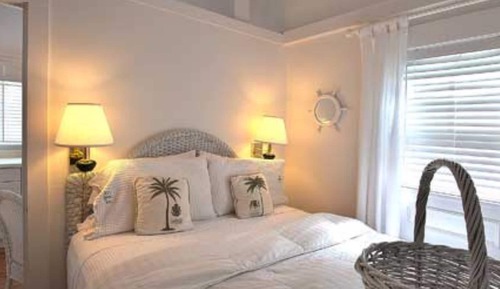Romantic Bungalow, Private Bathroom (107 Tortuga)