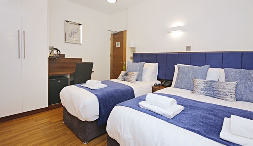 Deluxe Triple Room, Ensuite
