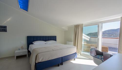 Deluxe Room, Terrace, Sea View (Light Blue)