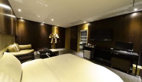Premium Double Room
