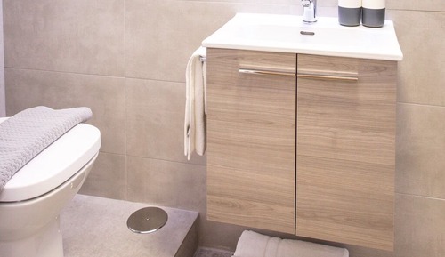 Deluxe Double Room, Ensuite (Mountain Suite 102)