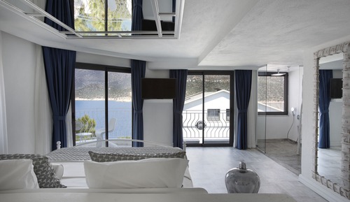 Suite, Jetted Tub, Sea View