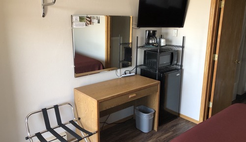 Basic Room, single story building