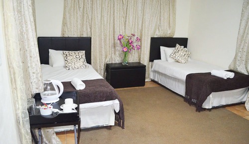 Standard Twin Room (Harmony Room)