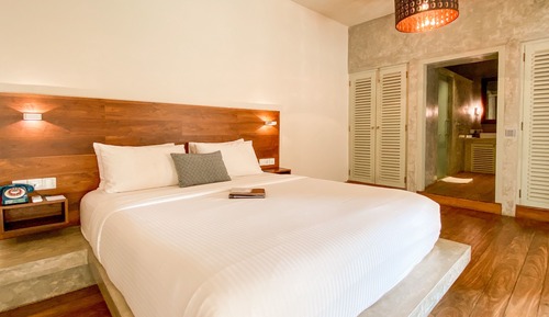 Deluxe Double Room, Courtyard View