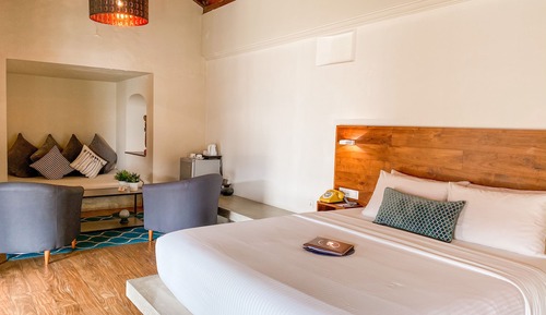 Superior Double Room, Partial Ocean View, Oceanfront