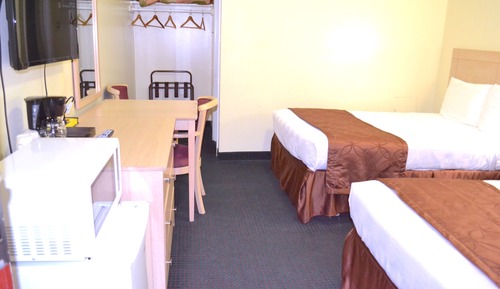 Double Room, 2 Double Beds
