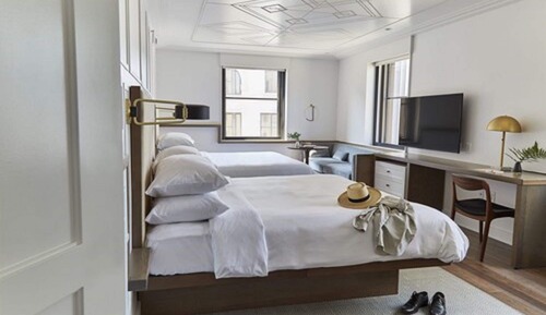 Studio, Mobility Accessible (12, 2 Kings)