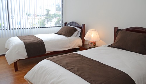 Executive Suite, 2 Twin Beds