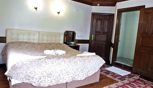 Economy Double Room Single Use