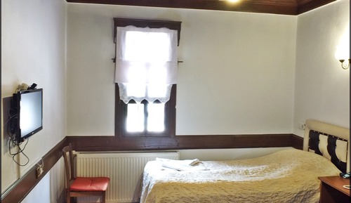 Economy Twin Room
