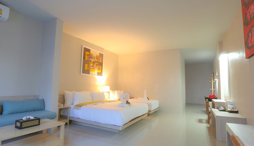 Superior Triple Room