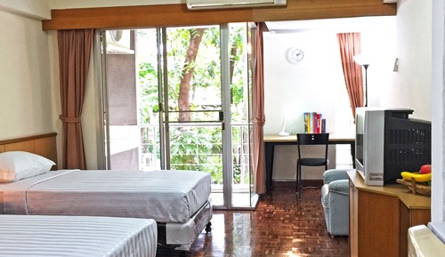 Standard Twin Room