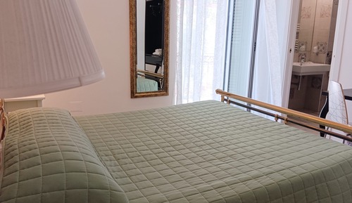 Comfort Triple Room, Ensuite (camera 1)
