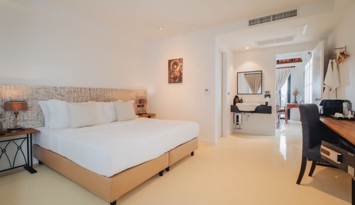 Honeymoon Room