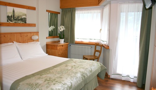 Single Room (King Size)