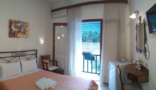 Classic Room, 1 Queen Bed