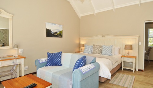 Family Suite, 1 Bedroom, Non Smoking, Pool View
