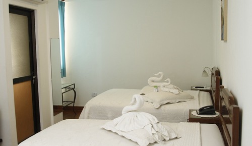 Superior Triple Room, 1 Bedroom, Private Bathroom