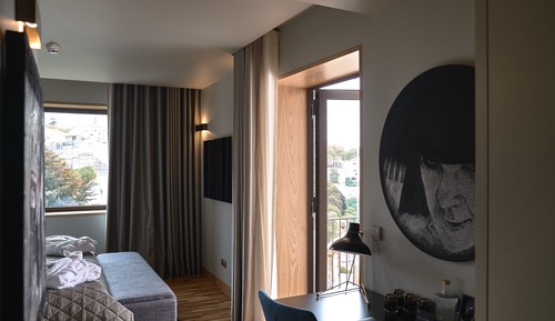 Executive Deluxe (balcony & River View)