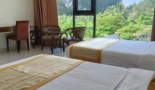 Superior Twin Room