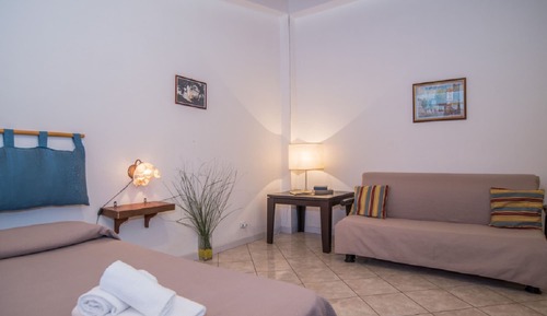 Superior Studio, Sea View