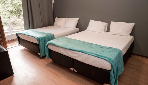 Deluxe Suite, Balcony