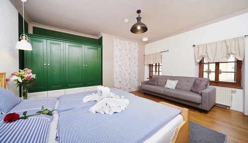 Deluxe Triple Room