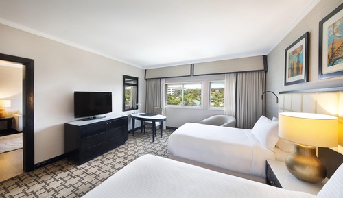 Executive Room, 2 Twin Beds, Pool View