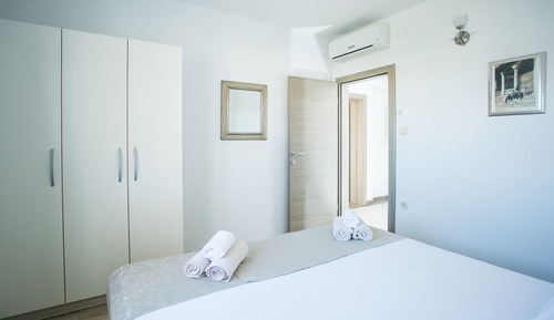 Comfort Apartment, 2 Queen Beds, Sea View (A7)