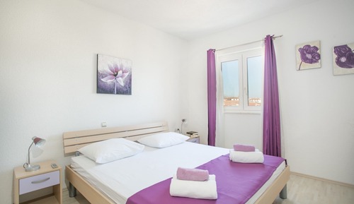 Comfort Apartment, 1 Queen Bed (A3)